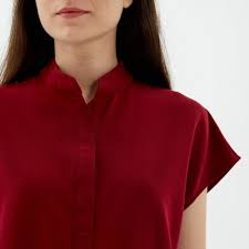 UG  WOMENS SCRUB